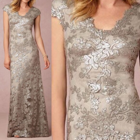 NWT Tadashi Shoji Veda Sequin V neck Gown Dress Silver size 2 - Picture 1 of 2